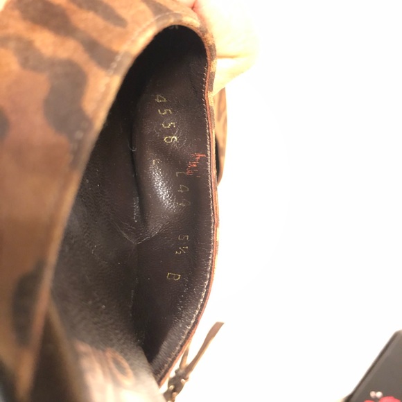 Salvatore Ferragamo Slingback Kitten Heels - Picture 7 of 8